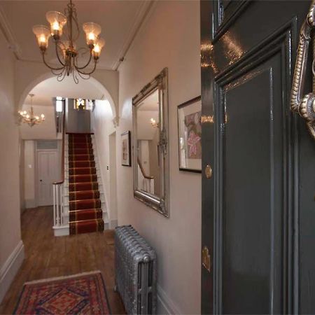 Number 5 Bed and Breakfast Shaftesbury Exteriör bild