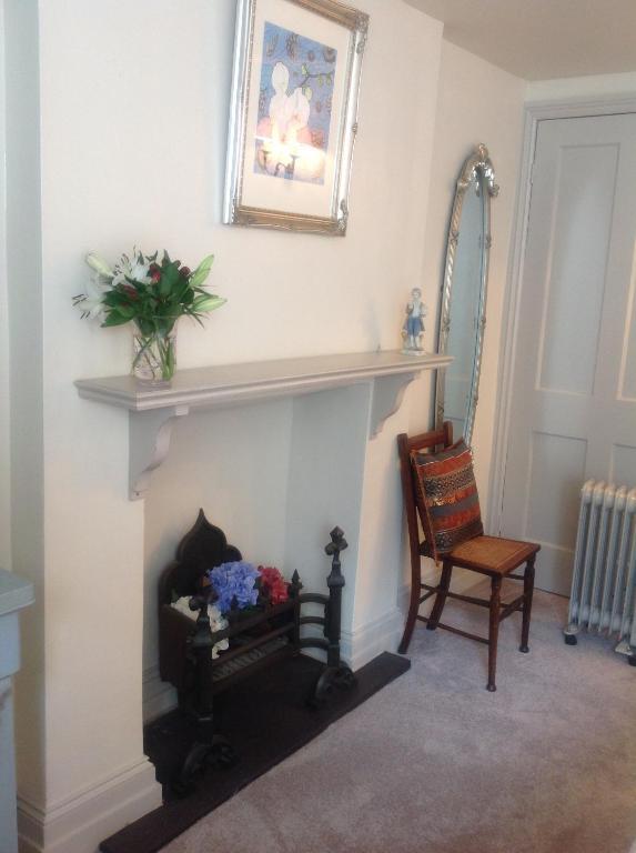 Number 5 Bed and Breakfast Shaftesbury Exteriör bild